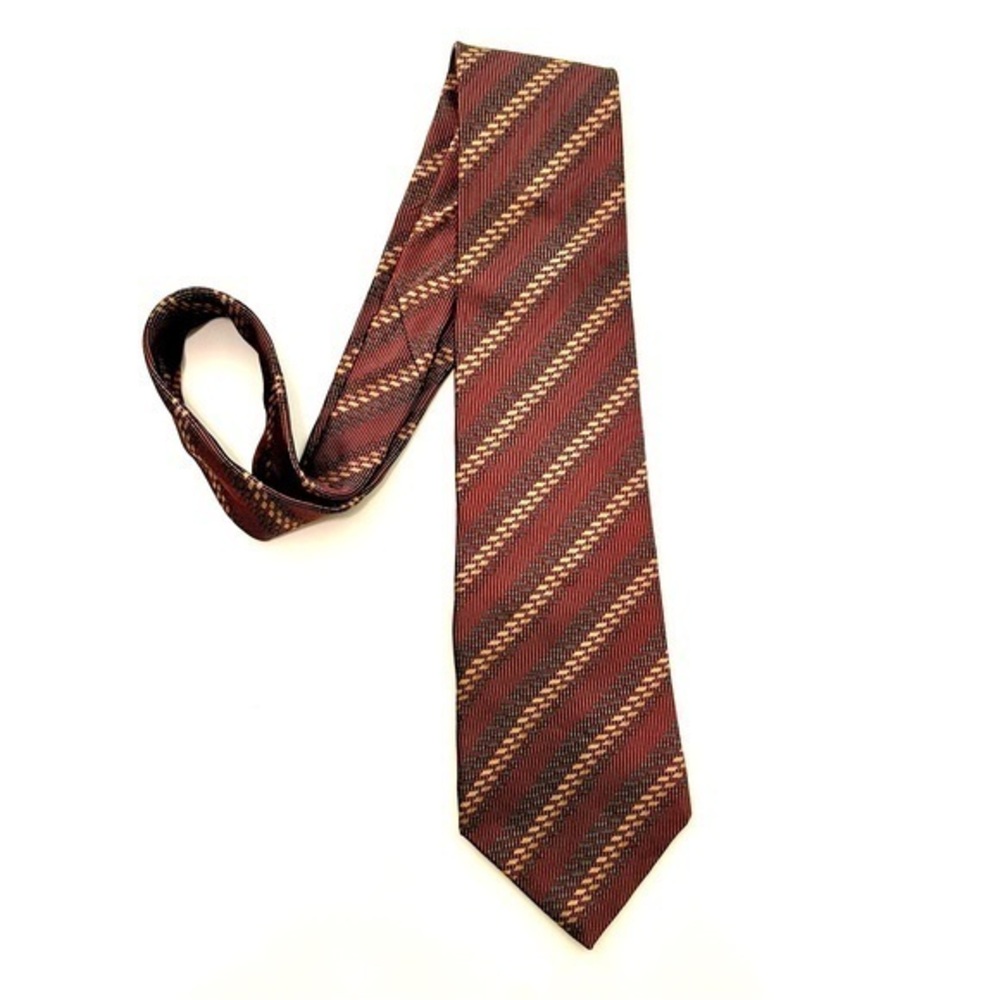 DKNY Men’s Tie Burgundy 100% Silk Size O/S